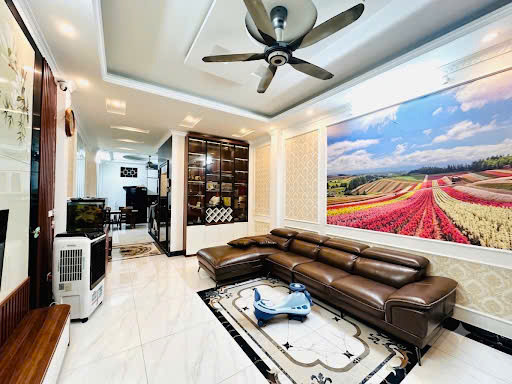 Nhà Đẹp Phúc Lợi – Ô Tô Thông – Thang Máy – Full Nội Thất – Gần Hồ & Công Viên