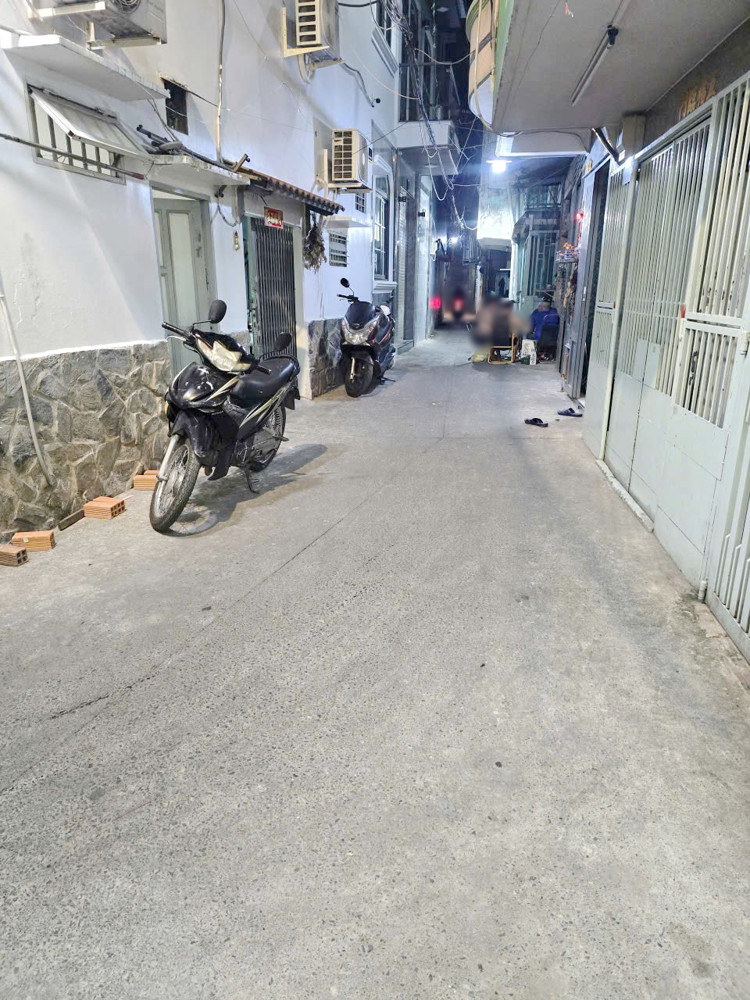Nhà Mới 2 Lầu Hẻm 475 Tùng Thiện Vương P12 -Q8