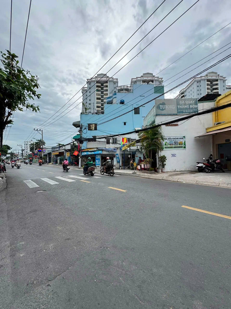 Bán Nhà 2 Mặt Tiền Thoại Ngọc Hầu - Gần Nguyễn Sơn, 7X29m, 6 Tầng - 45 Chdv, Hạ 33 Tỷ