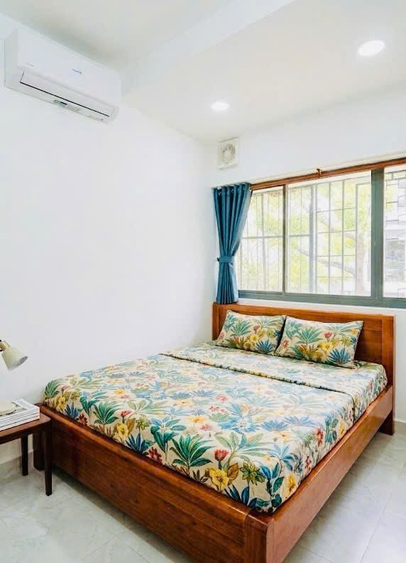 Chung Cư Cách Mạng Tháng Tám, Quận Tân Bình, 4.5X 9.5M (45 M2), 2.45 Tỷ