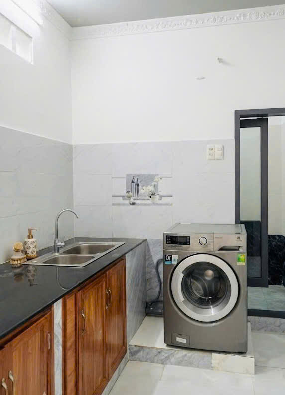 Chung Cư Cách Mạng Tháng Tám, Quận Tân Bình, 4.5X 9.5M (45 M2), 2.45 Tỷ