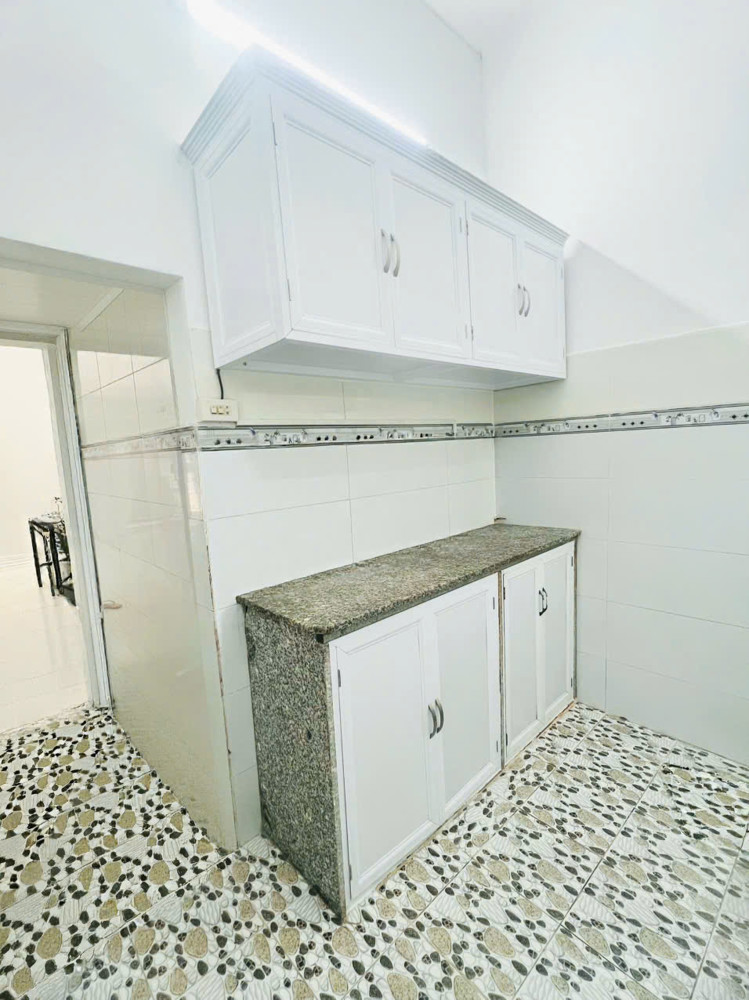 Nhà Phố Xinh Khu Vạn Phúc City - 47M2 – Nhỉnh 4 Tỷ - Khu Vực Có Nhiều Chung Cư, Tiện Ích Đầy Đủ