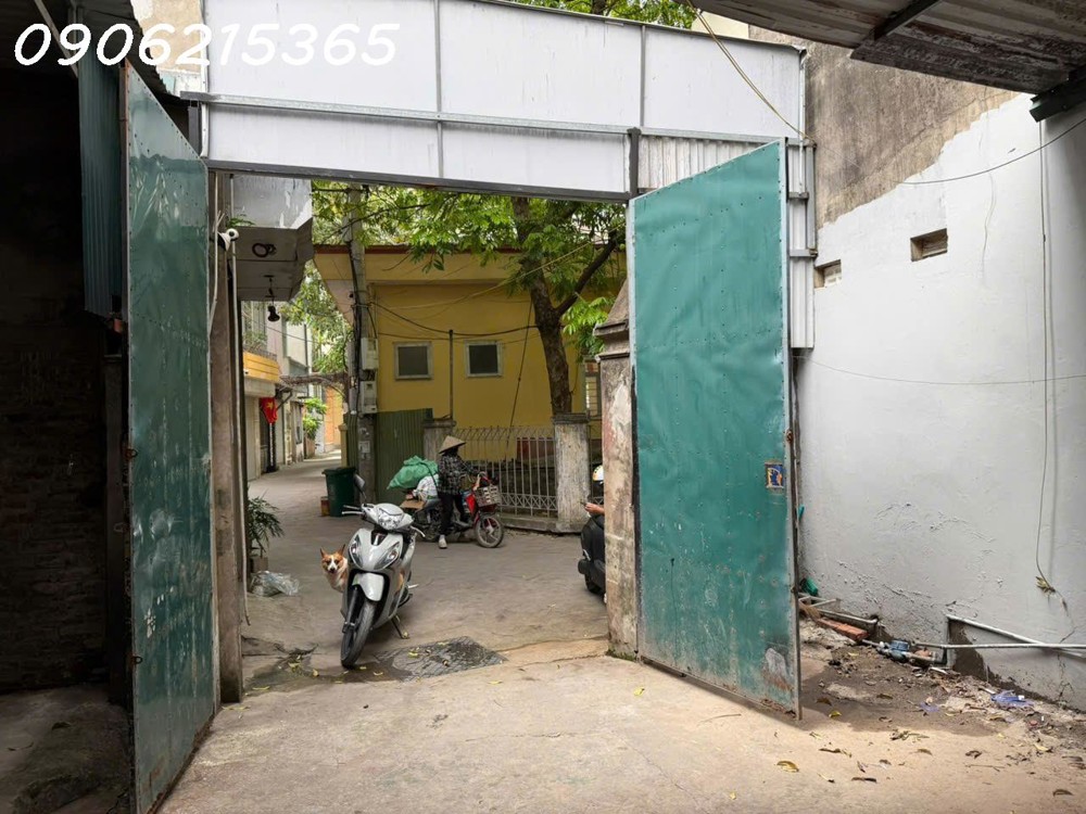 Cho Thuê Kho Xuân Đỉnh 204M² – Ô Tô Vào Tận Kho Gần Ciputra, Starlake Chỉ 19 Triệu/tháng, Lh
