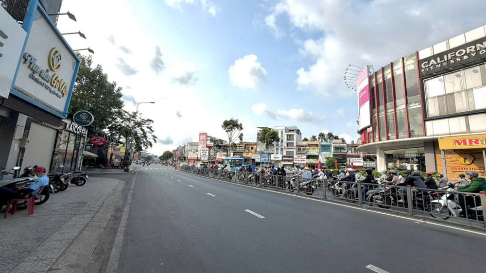 Mặt Tiền Nguyễn Oanh – Vị Trí Cực Đẹp, Gần Cityland, Ngay Ngã Tư Phan Văn Trị, Khu Vực Buôn Bán Sầm