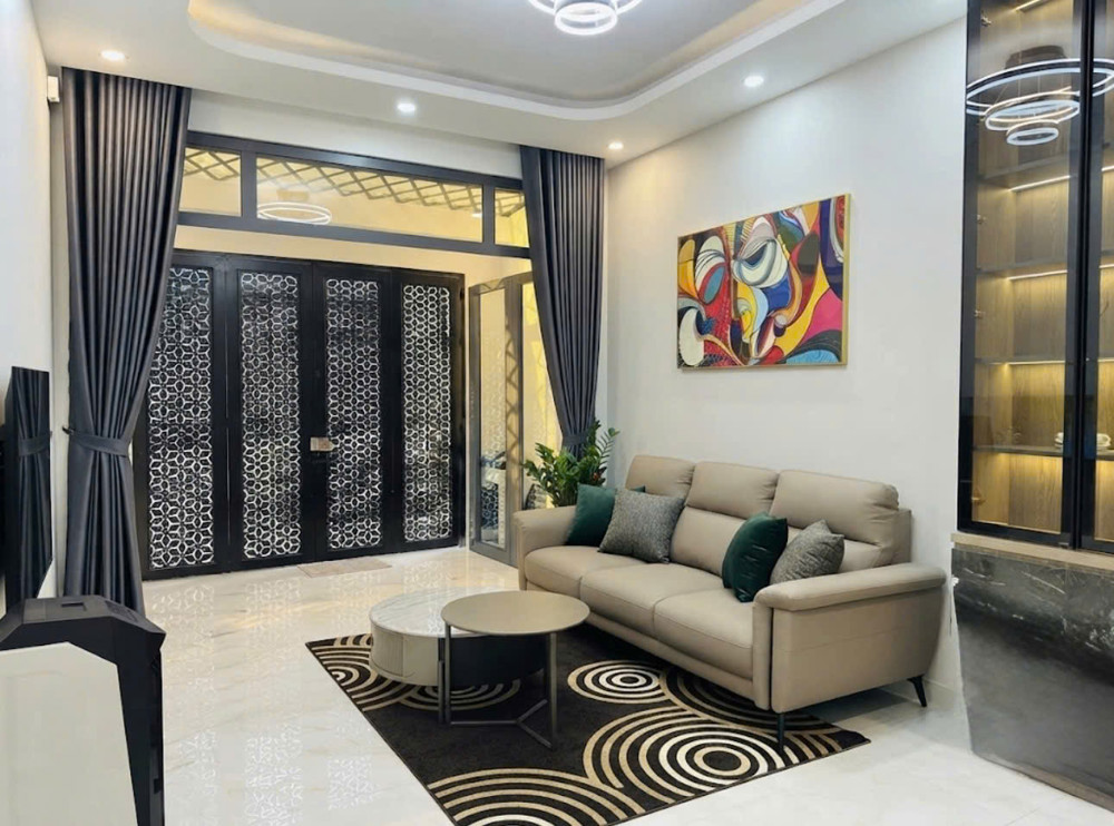 Sát Trục Chính Ba Tháng Hai Q10 - Hxh Thông - 4 Tầng Btct Mới Đẹp - Full Nội Thất Cao Cấp