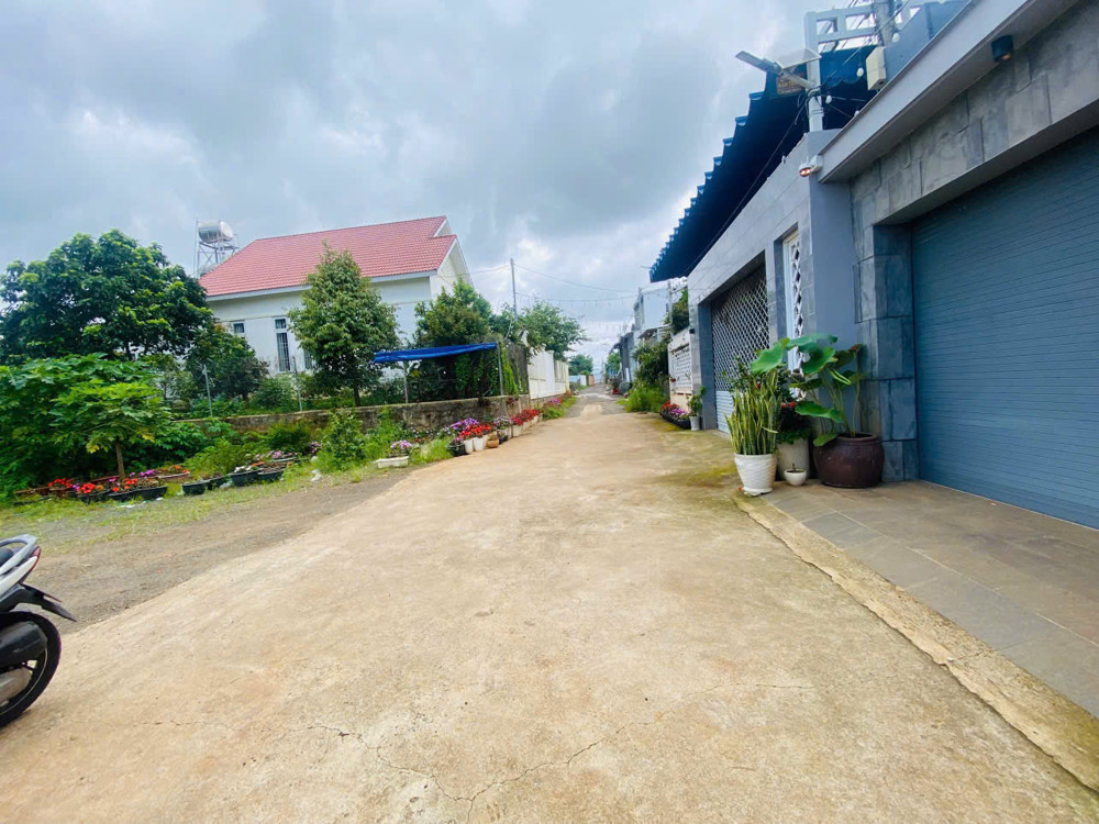 Rẻ Nhất Thị Trường Có 1 Ko 2-Giảm Cực Sâu 900 Triệu - Bán Gấp Lô Đất 369M² Ngay Tt Hành Chính Đức