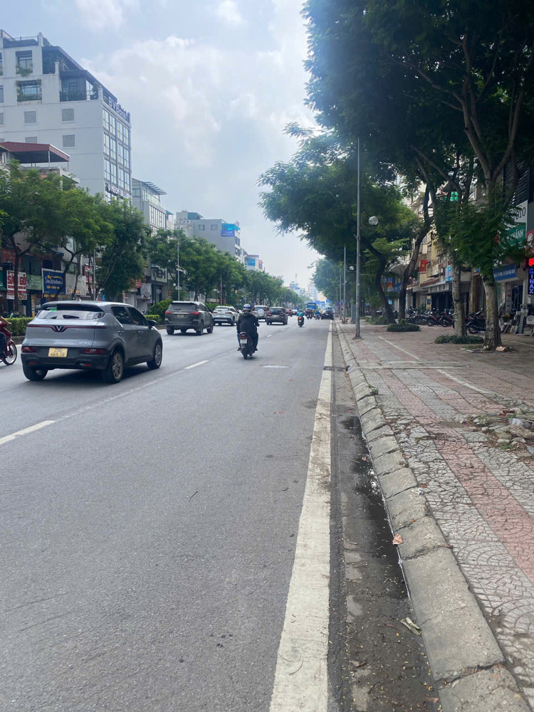 Cho Thuê Nhà Nguyễn Văn Cừ – Long Biên 60M X 12Tr, Kinh Doanh Mọi Loại Hình