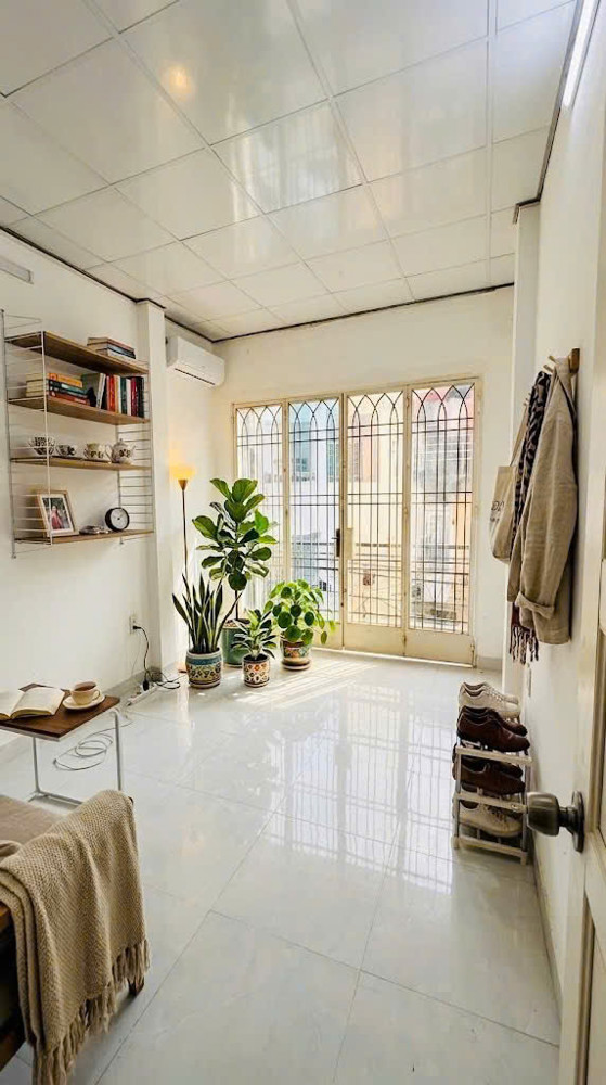 Bán Nhà Hẻm Ô Tô Hoàng Hoa Thám, Quận Phú Nhuận, 3.2 X 12M (45 M2), Giá 8.5 Tỷ