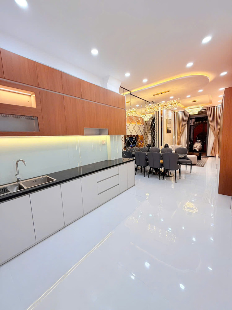 Gần Phan Xích Long - Hẻm Xe Hơi Vạn Kiếp - Khu Kinh Doanh Nhộn Nhịp
