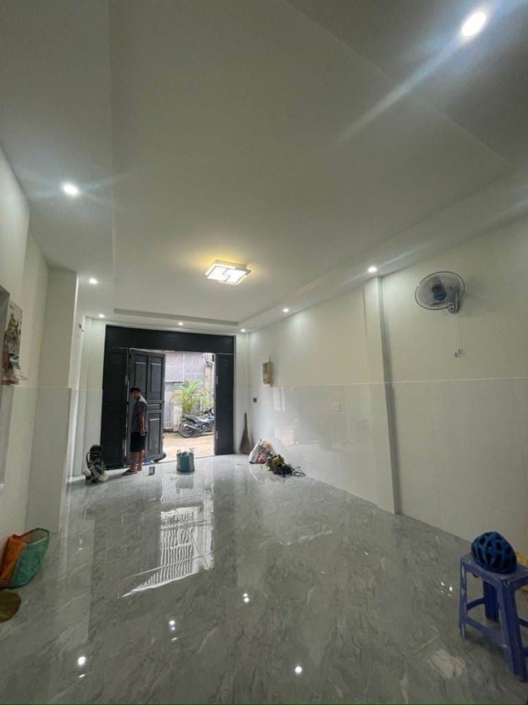 Hoàng Văn Thụ - 52M2 - Giảm 1 Tỷ Còn 7 Tỷ