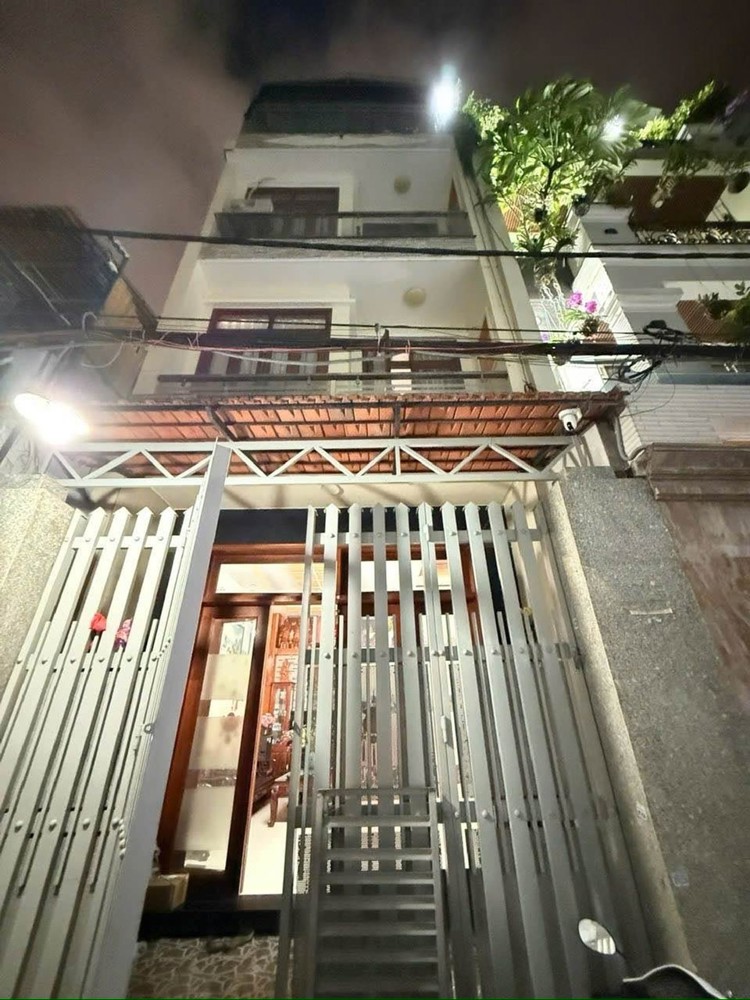 66M2 Duy Tân Gần Chợ Tân Bình - Ngang 4.3 Nở Hậu 5M - 4 Tầng - 8.5 Tỷ