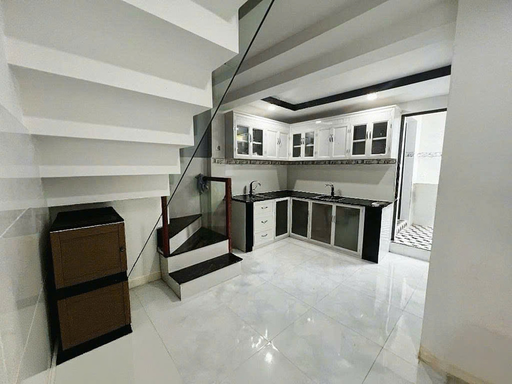 Nhà Phố Khu Vạn Phúc City - 61M2 – Nhỉnh 5 Tỷ - Khu Vực Có Nhiều Chung Cư, Tiện Ích Đầy Đủ