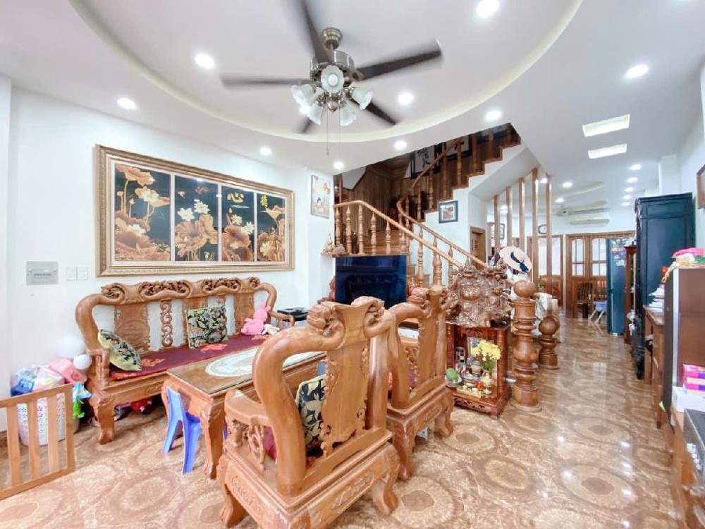 [K2734] Biệt Thự Mini Có Hầm Ô Tô Sát Bv175 - Giảm Sốc - 9.X Tỷ