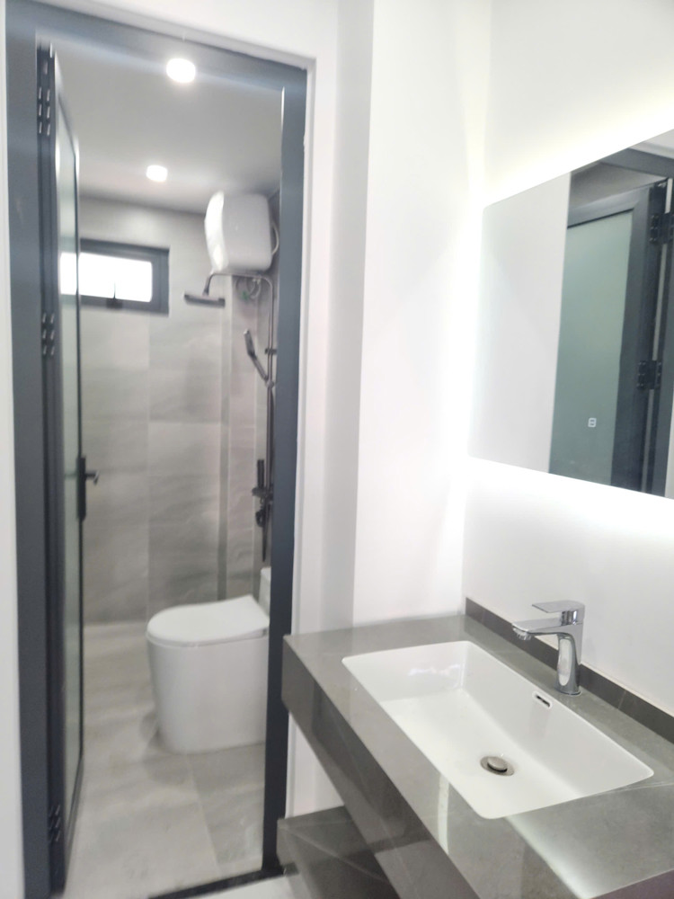 Nhà Đẹp 3 Tầng Full Nội Thất Y Hình – Kiệt Ô Tô K192 Tô Hiệu