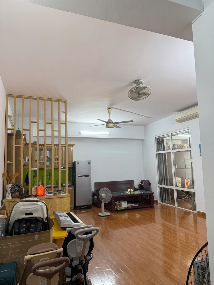 Cần Bán Căn Hộ Cc Tòa Nhà N07.b3 Đtm Dịch Vọng- Cầu Giấy (Mặt Đường Thành Thái Và Nguyễn Văn Huyên)