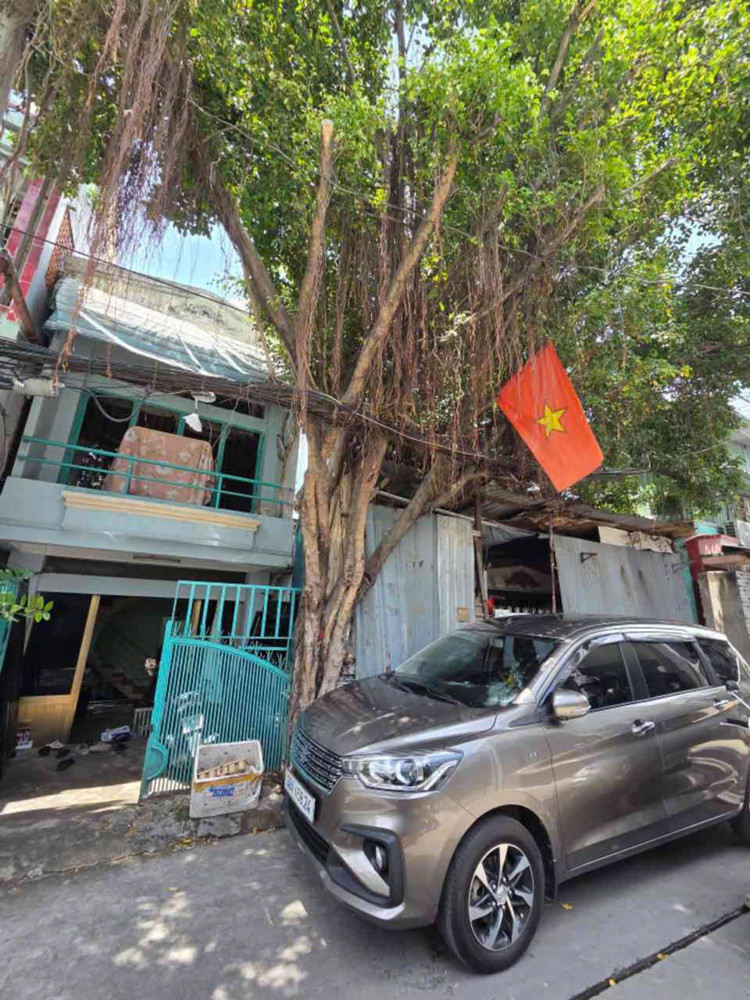 Bán Nhà Cấp 4 Hẻm Xe Tải Hậu Giang, Phường 11, Quận 6, 130M², Mặt Tiền 10M, Giá 10.5 Tỷ
