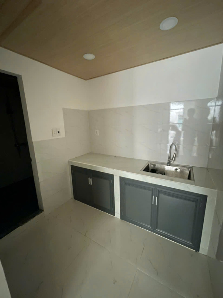 Bán 2 Căn Nhà C4 Gác Lửng Kiệt Đoàn Phú Tứ - Gần Đường Chính