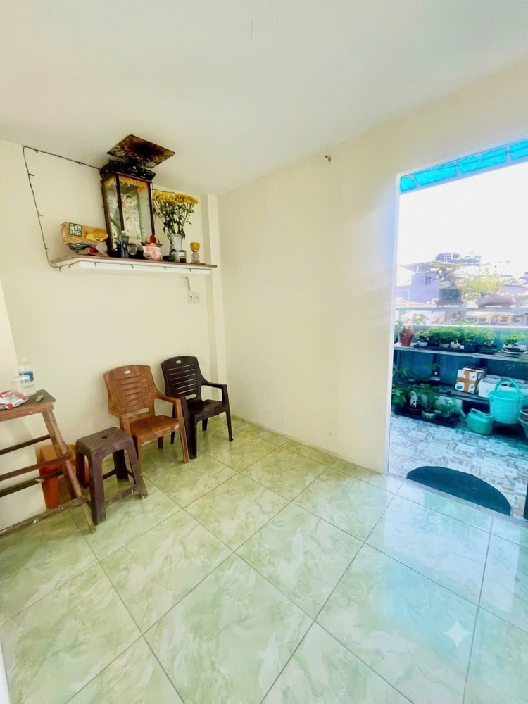 ► K Hoàng Diệu Gần Nguyễn Hoàng 41M2, 4 Tầng Đúc, 4Pn Khép Kín, Sân Thượng Trước-Sau,3.X Tỷ