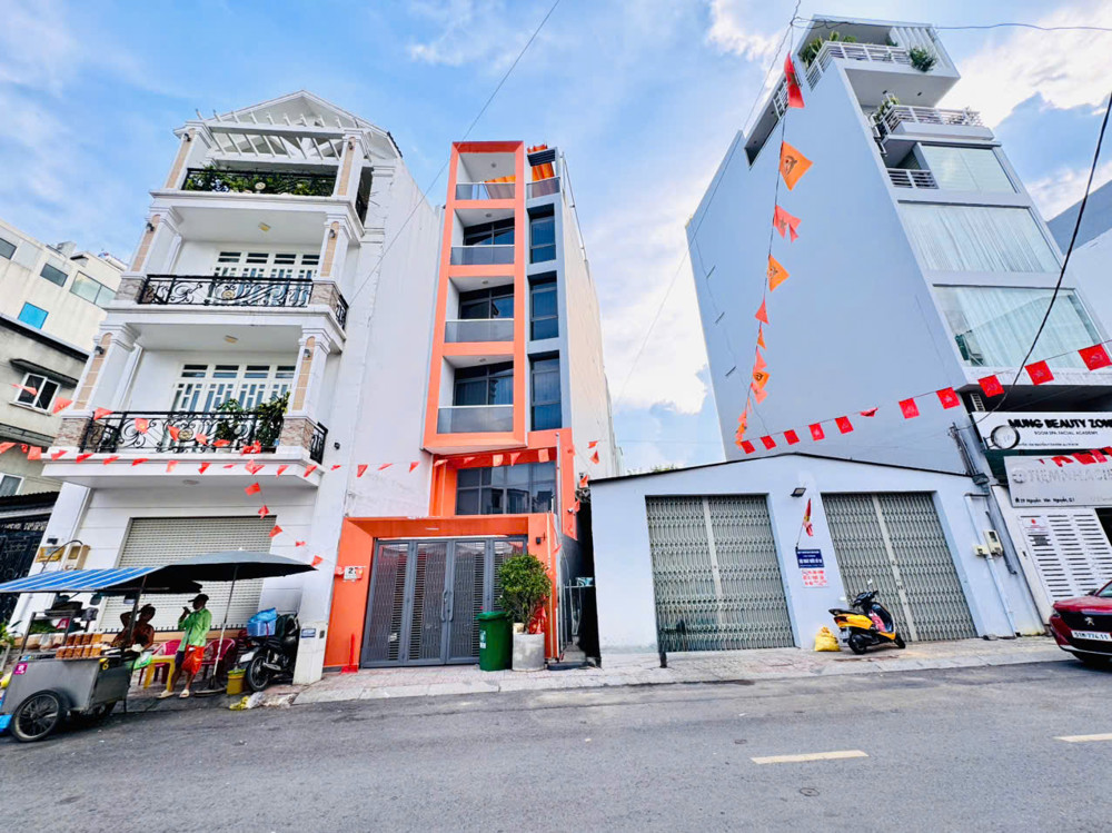Quận 1: Bán Tòa Nhà 6 Tầng Mặt Tiền Nguyễn Văn Nguyễn, P.tân Định- Dt Đẹp 4,5M*15m- Sẵn Hdt