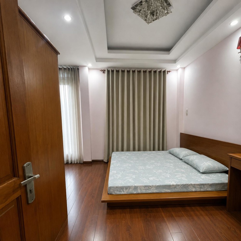 13,5 Tỷ Bán Nhà Lâm Văn Bền – Hẻm Xe Hơi, 3 Tầng, 4 Phòng Ngủ