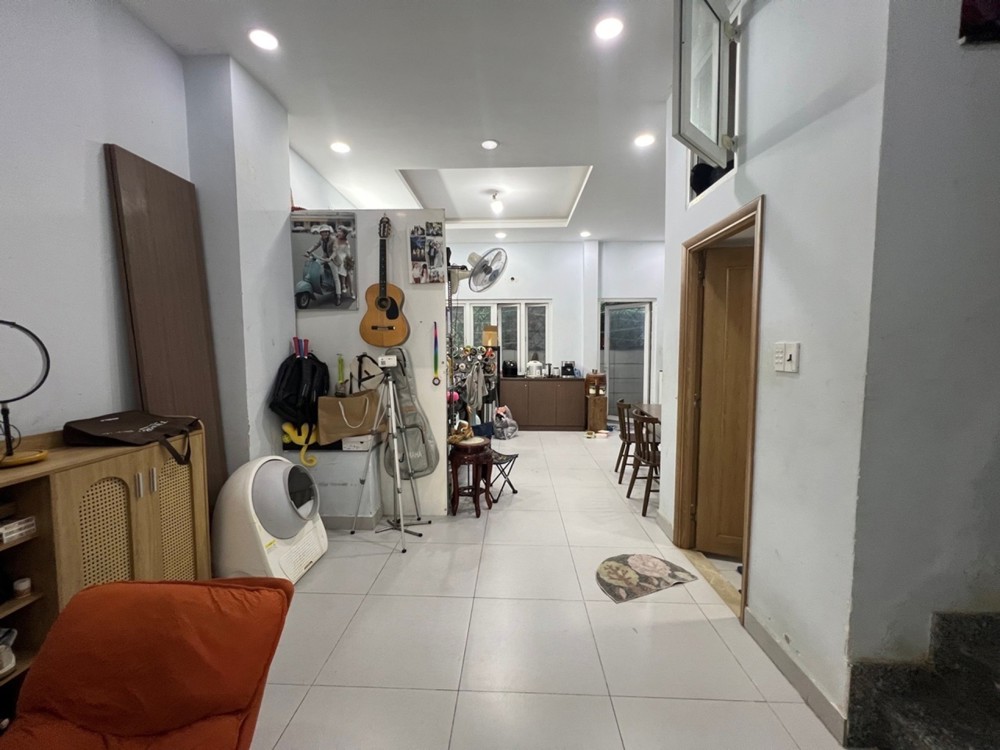 [H2744*] Nhà Ngang 6M Sát Cv Văn Hóa Gò Vấp, 12.X Tỷ