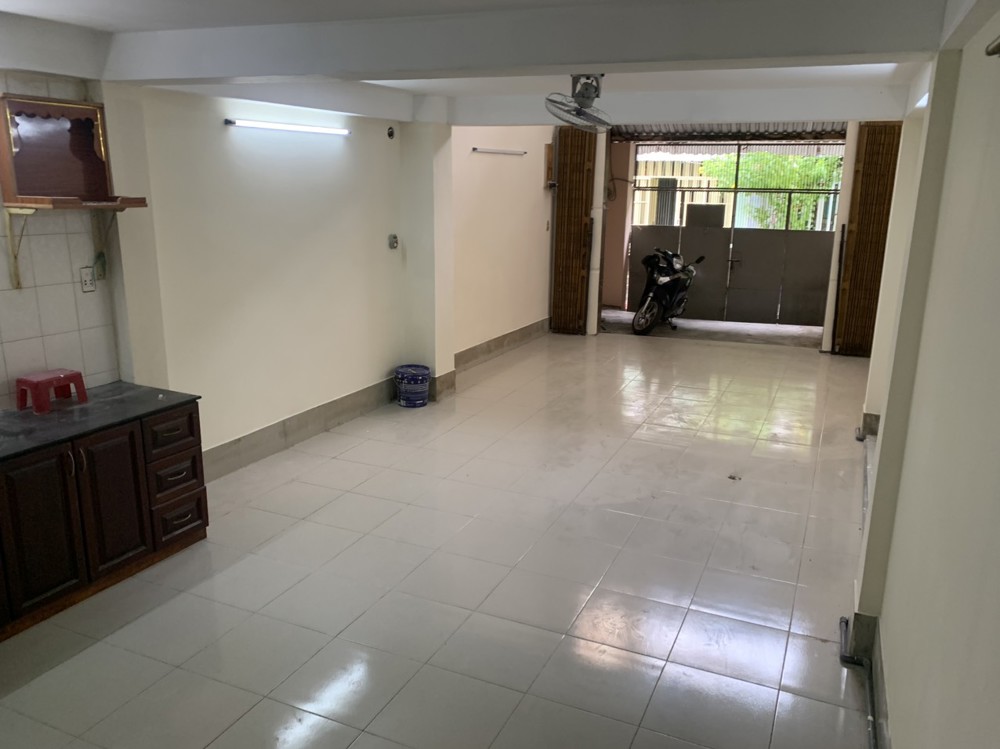 Nhà Hẻm Thẳng 6M 253/ Hà Tôn Quyền Ngay 3/2- 4X15- 4 Tầng- 13,5 Tr/th