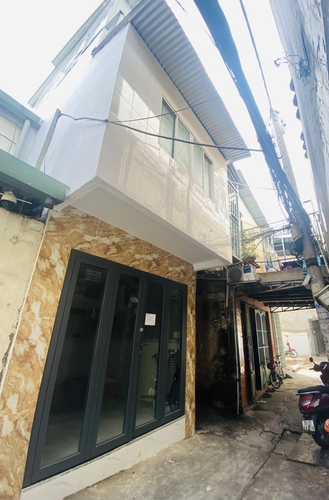 Bán Nhà Trường Sơn, Quận 10, 3 Tầng, 3 X 4.5 M, Giá 2.7 Tỷ