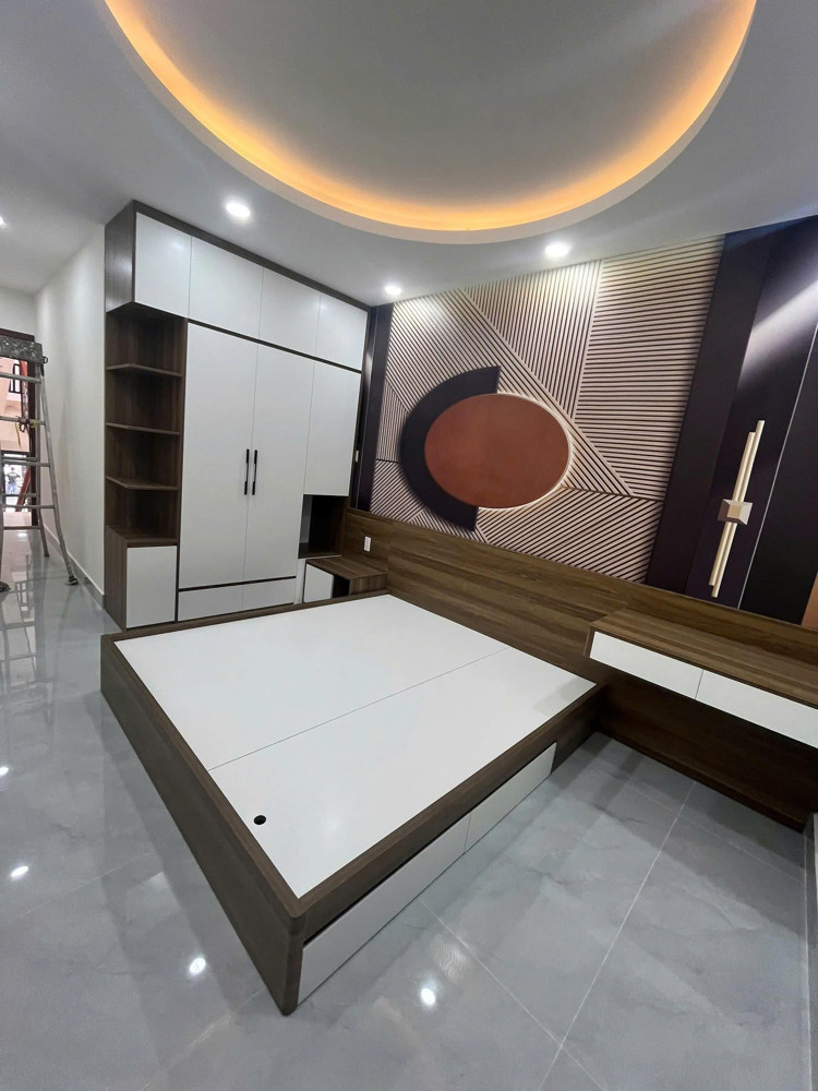 Chính Chủ Bán Nhà Mặt Tiền Đường Trần Hưng Đạo Quận Tân Phú - Dtsd 294M2 Giá 17.6 Tỷ