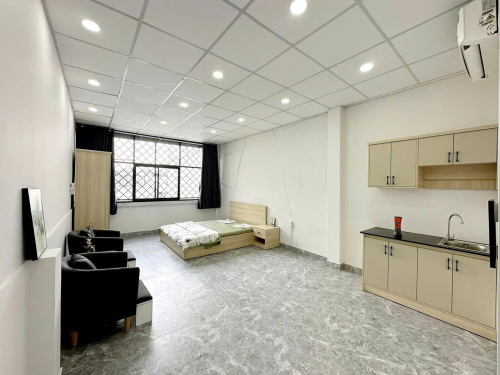 Giảm Còn 21,9 Tỷ - Bán Nhà Mặt Tiền Bành Văn Trân, Giao Cmt8, 4X35m, 5 Tầng, Hđt 35 Triệu