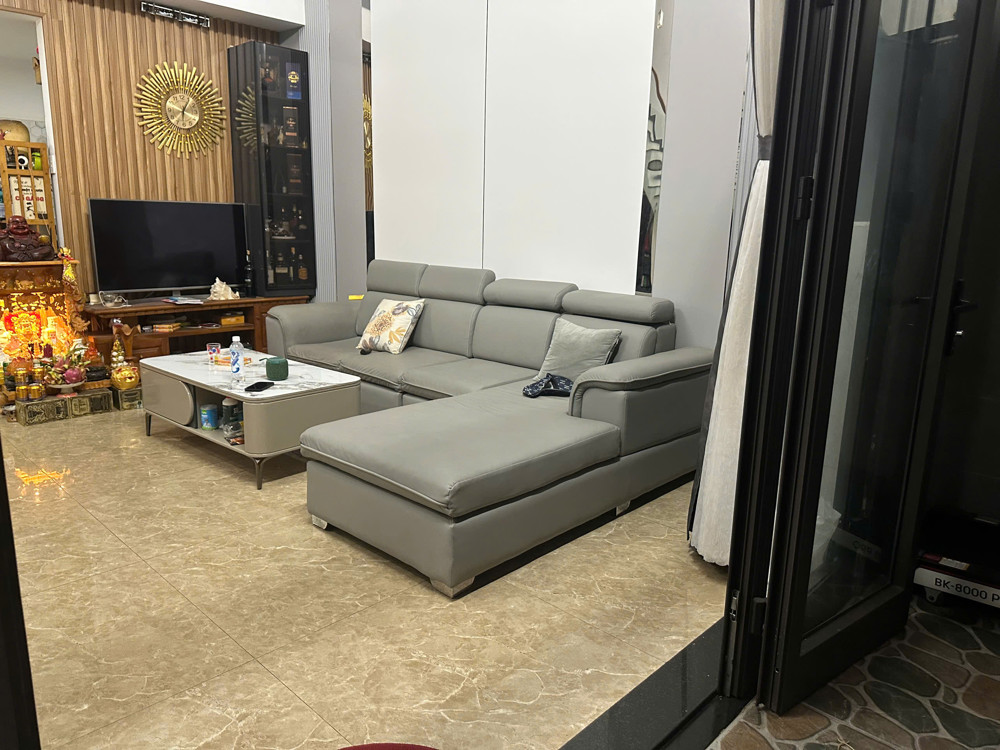Bán Căn Nhà Mặt Tiền Vừa Ở Vừa Kinh Doanh - Đường Hoà Mỹ 8