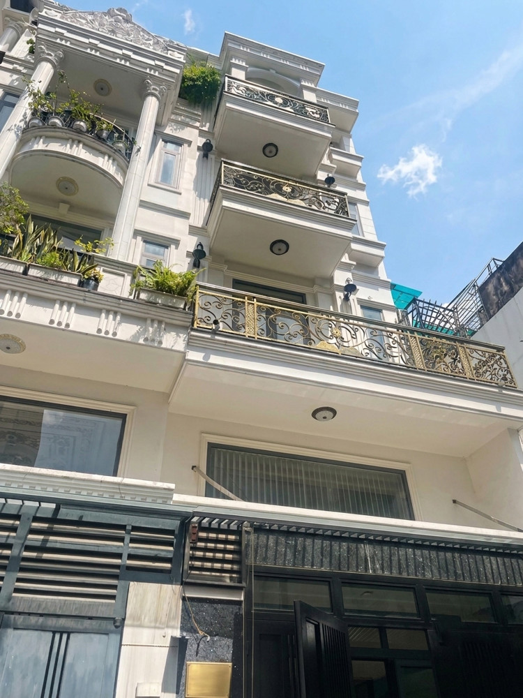 [D2749] Đất Nở Hậu 7.7M - Nhà 5 Tầng Sát Cv Văn Hóa Gò Vấp - 11.X Tỷ