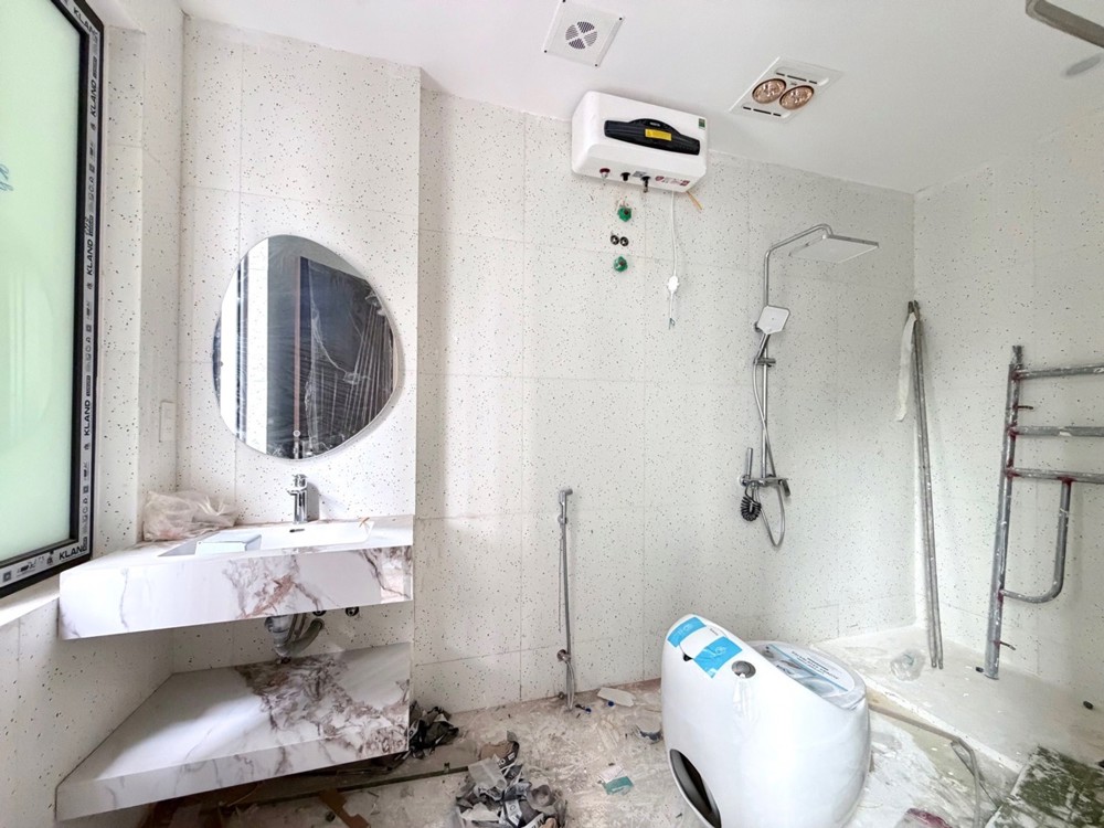 Nhà Mới 4 Tầng Có Lô Góc - Phố Hồ Sen
