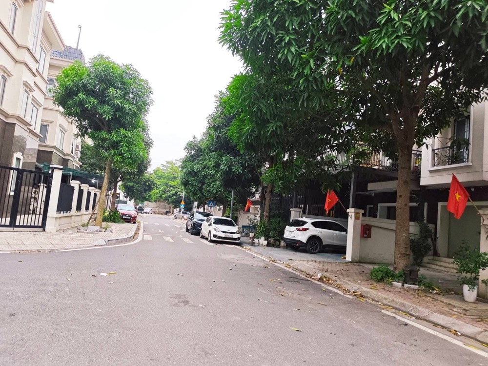 Nhà 5T Mipec City View Kiến Hưng Dt83m2, Mt5.7m, Ôtô Kd, 18 Tỷ Hà Đông