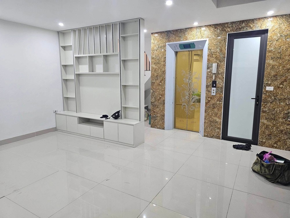 Tòa Nhà 6 Tầng Tm Vũ Tông Phan, Thanh Xuân - Lô Góc - 40 M2 - Mt 5,2 M - 15,5 Tỷ
