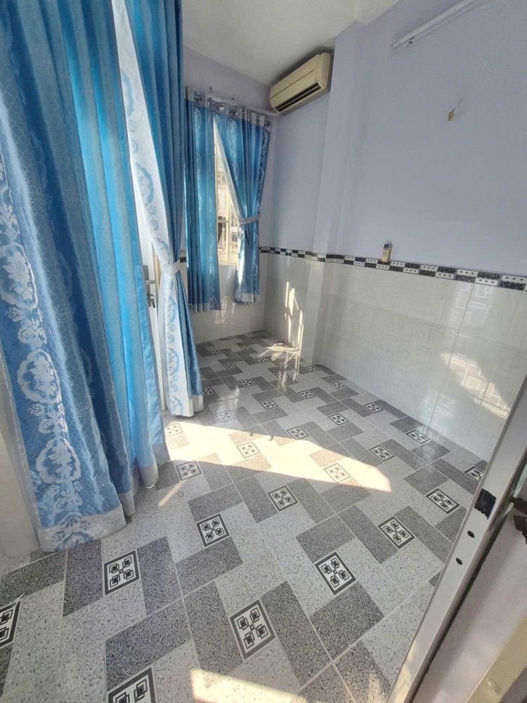 Nhà 2Lầu/st Hẻm Hưng Phú P9q8 P.chánh Hưng
