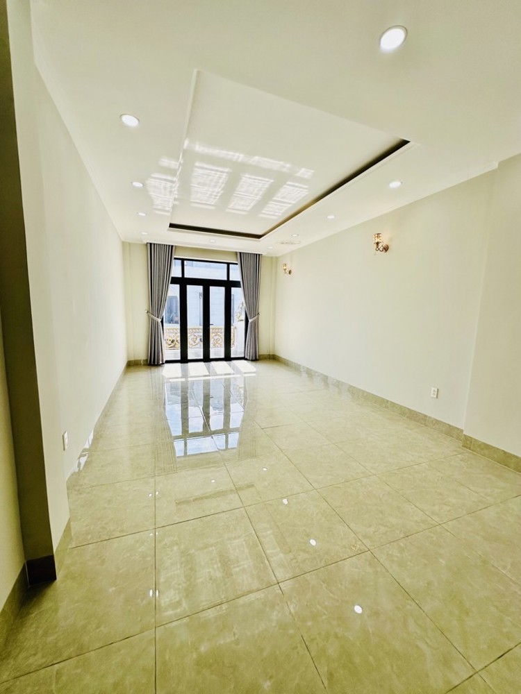 Siêu Phẩm Nhà Mới 5 Tầng Tây Lân Chỉ 8Ty Hon