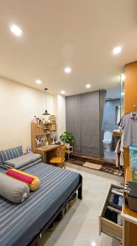 Chung Cư Nguyễn Tri Phương, Quận 5, 63 M2, Giá 4.5 Tỷ
