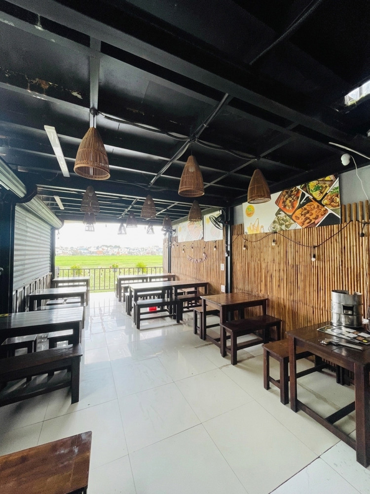 D2767* Mặt Tiền Nguyễn Văn Công Sát Sân Bay 17.X Tỷ
