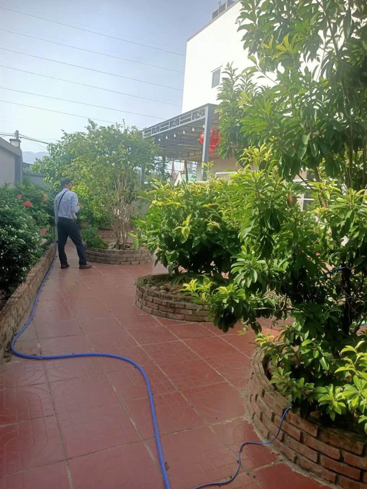 Đổi Công Tác Cần Nhượng Lại Ngôi Nhà Tâm Huyết Mới Xây Chưa Đc 1 Năm