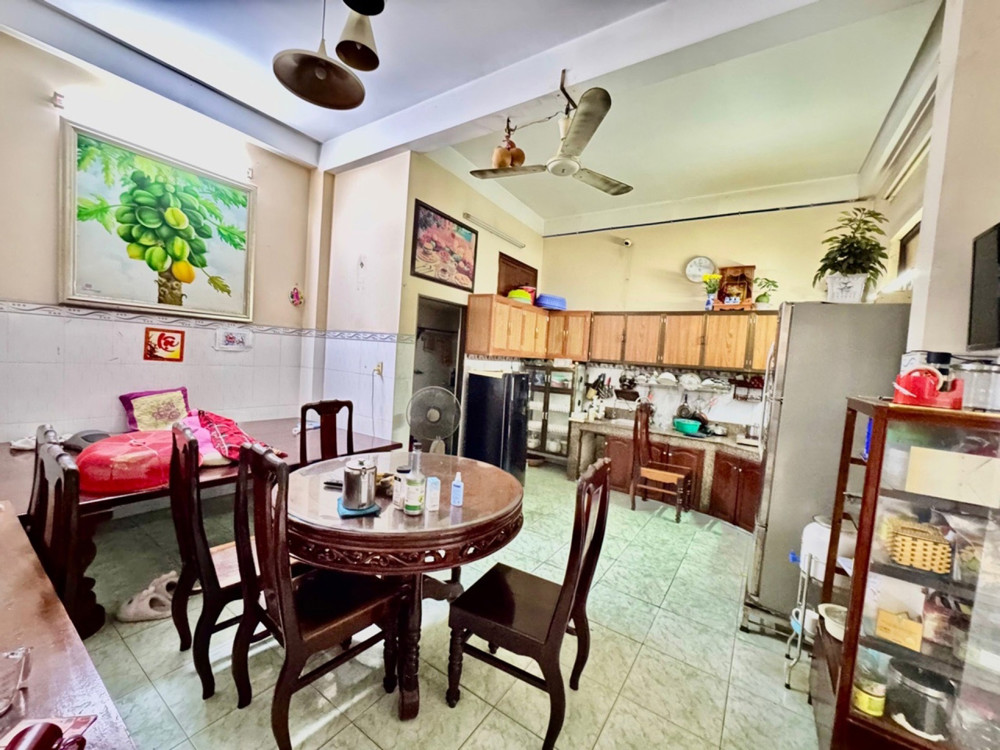 H2768* Nhà Dòng Tiền 40Tr/th Nguyễn Kiệm Sát Bv175 25.X Tỷ