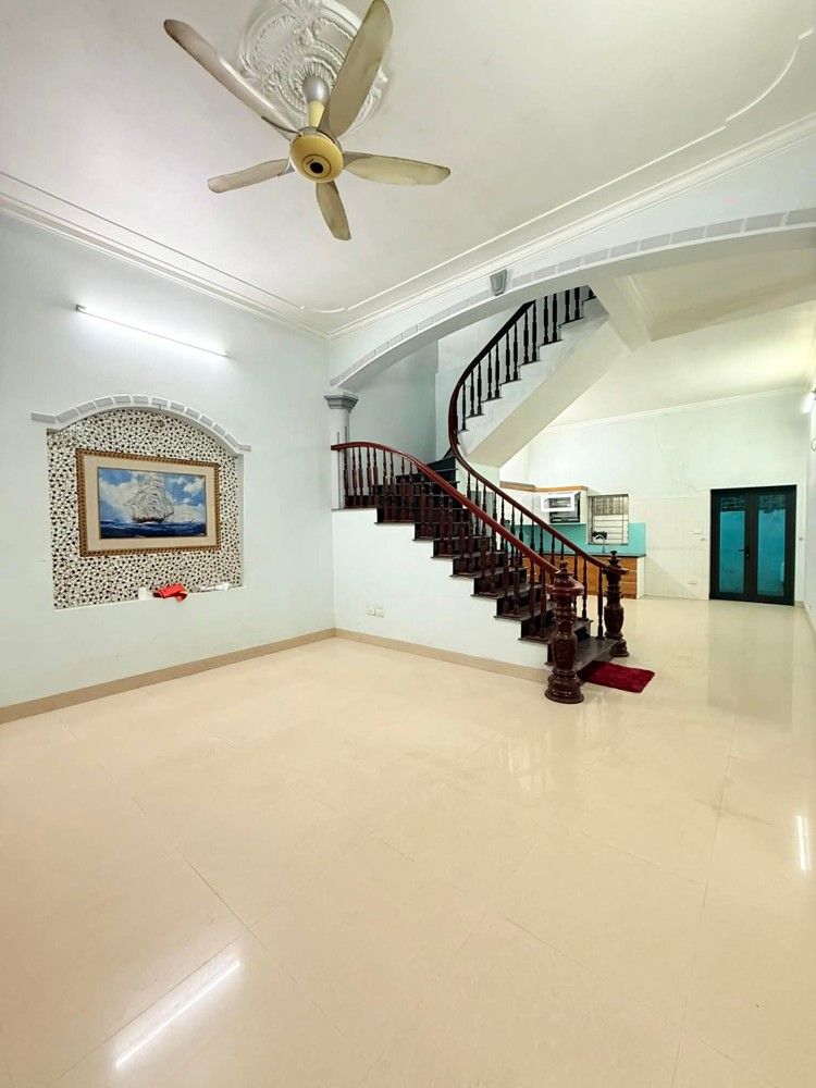 Bán Đất Đàm Quang Trung 77M2- Mt 5.8M- Ngõ Thông Ô Tô- Nhỉnh 11 Tỷ