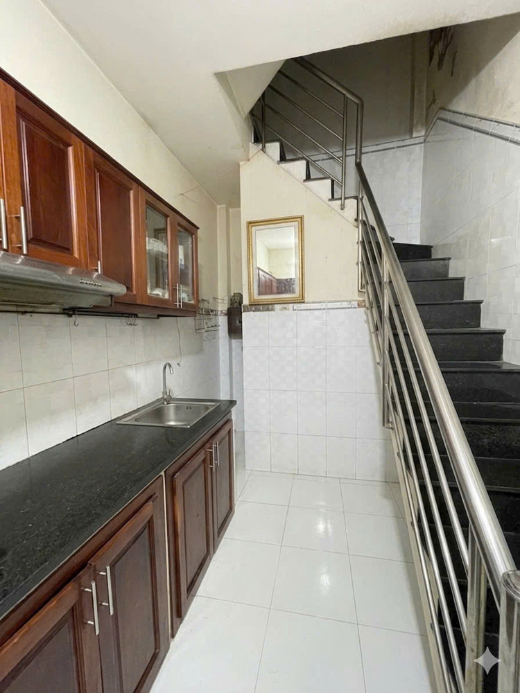 Bán Nhà Sát Chợ Tân Bình, Đường Phú Hòa, P8, Tân Bình, Tp Hcm