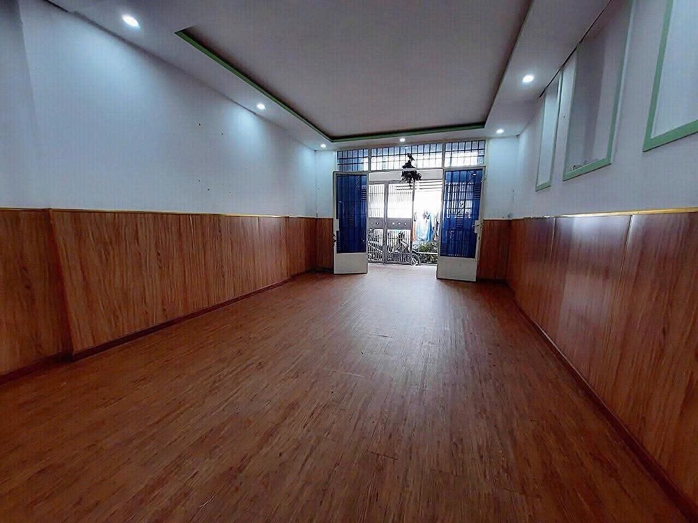 Chỉ 4.3Tỷ - Ngay Nguyễn Sơn, Thoại Ngọc Hầu - 4X13m - 2 Tầng Mới Đẹp Dọn Vào Ở Ngay