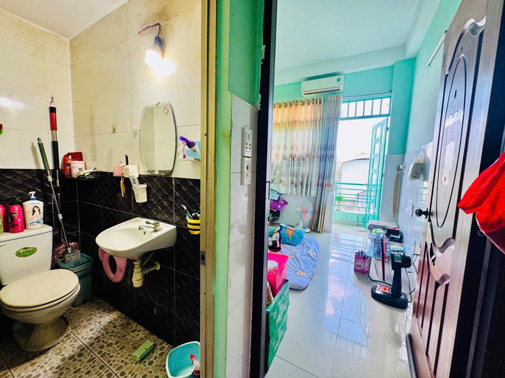 Bán Nhà 5 Tầng - Đường Nguyễn Duy, Q.8 - Dt: 150M - Gần Cầu Nguyễn Tri Phương - Giá 6.3 Tỷ