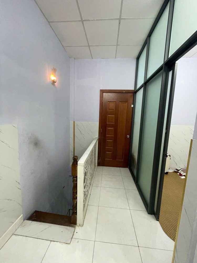 Bán Nhà Mặt Tiền Trần Văn Thành Quận 8 - 56M2 - 2 Tầng - Ngay Chợ - Giá 4.35 Tỷ