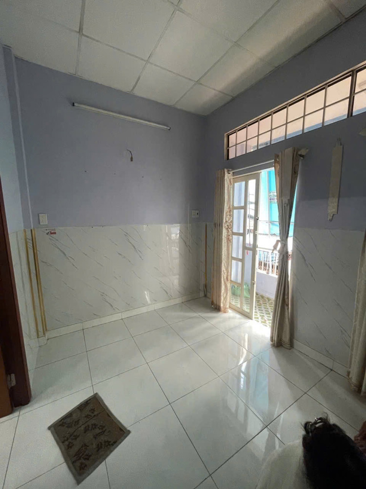 Bán Nhà Mặt Tiền Trần Văn Thành Quận 8 - 56M2 - 2 Tầng - Ngay Chợ - Giá 4.35 Tỷ