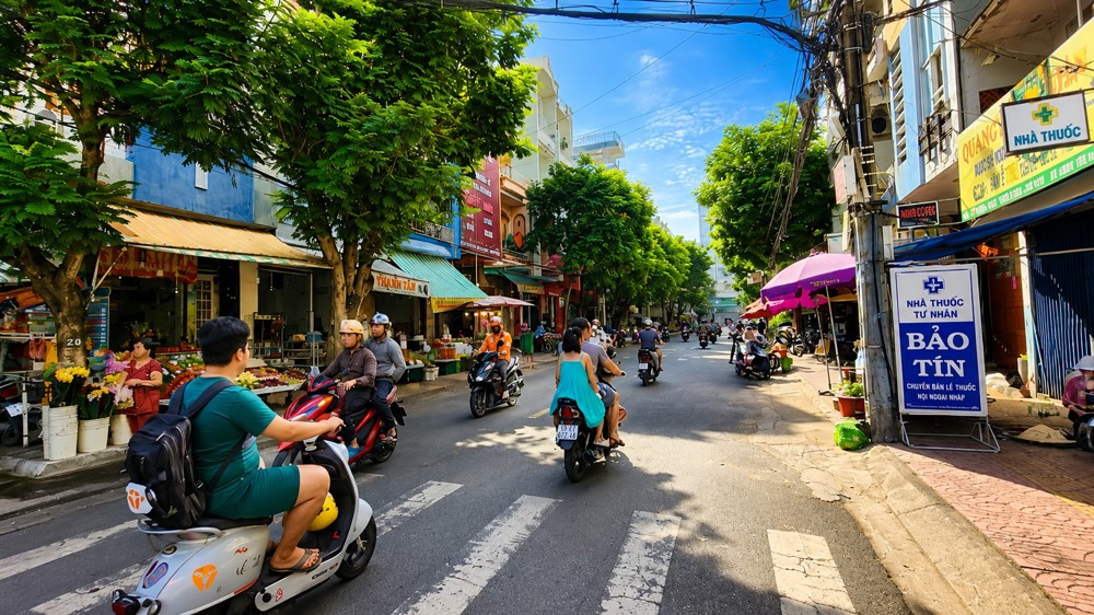 Cho Thuê Nhà Mặt Tiền Thống Nhất 64M²-4Tầng- Ngay Cạnh Chợ, Ngã Tư