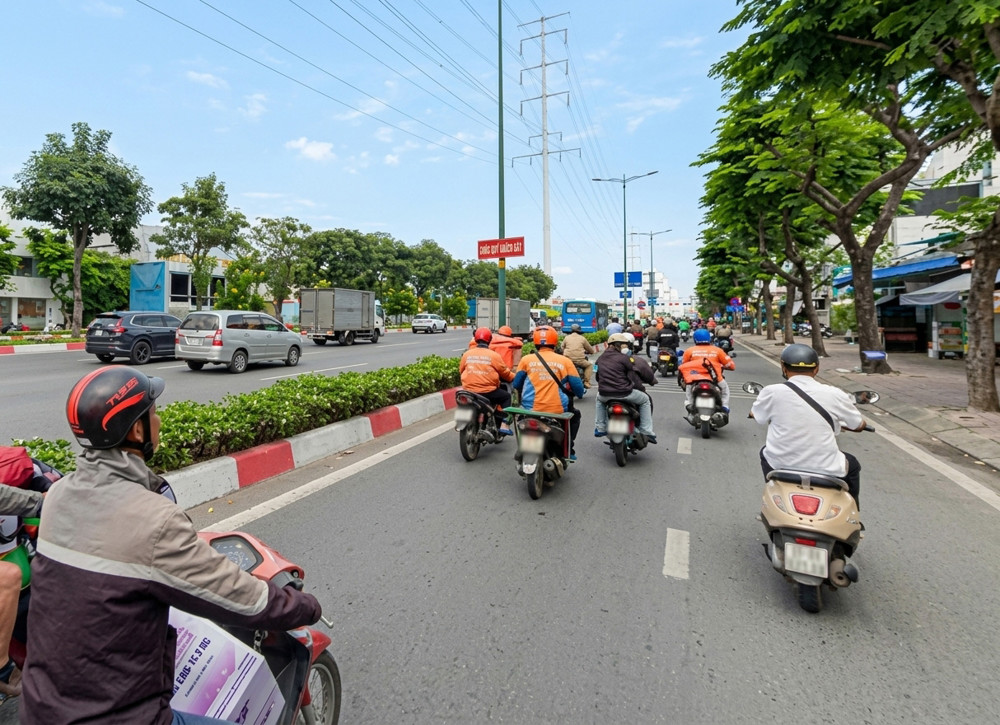 L2777* Đất M.tiền Phạm Văn Đồng Sát Emart, Nở Hậu 17M, 5X Tỷ