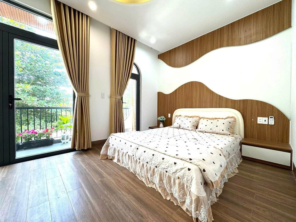 Siêu Phẩm 3 Tầng Nhà Phố Hiện Đại – Kiệt Ô Tô 6M K500 Đường Tôn Đản