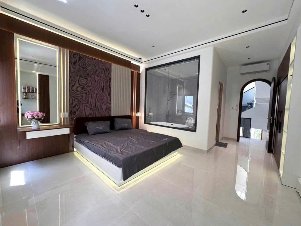 Siêu Phẩm - Nhà 3 Tầng Mặt Tiền Phú Xuân 2 - Full Nội Thất Y Hình